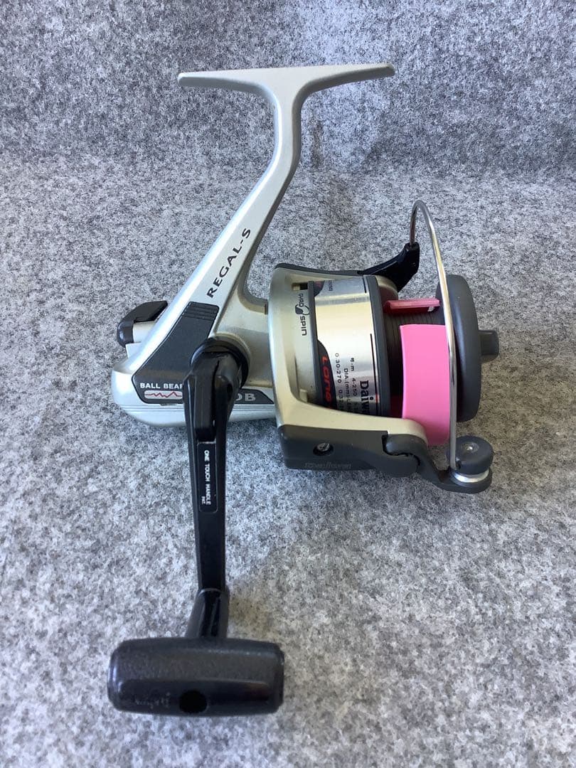 DAIWA REGAL-S 4000Bスピニングリール　３台セット！