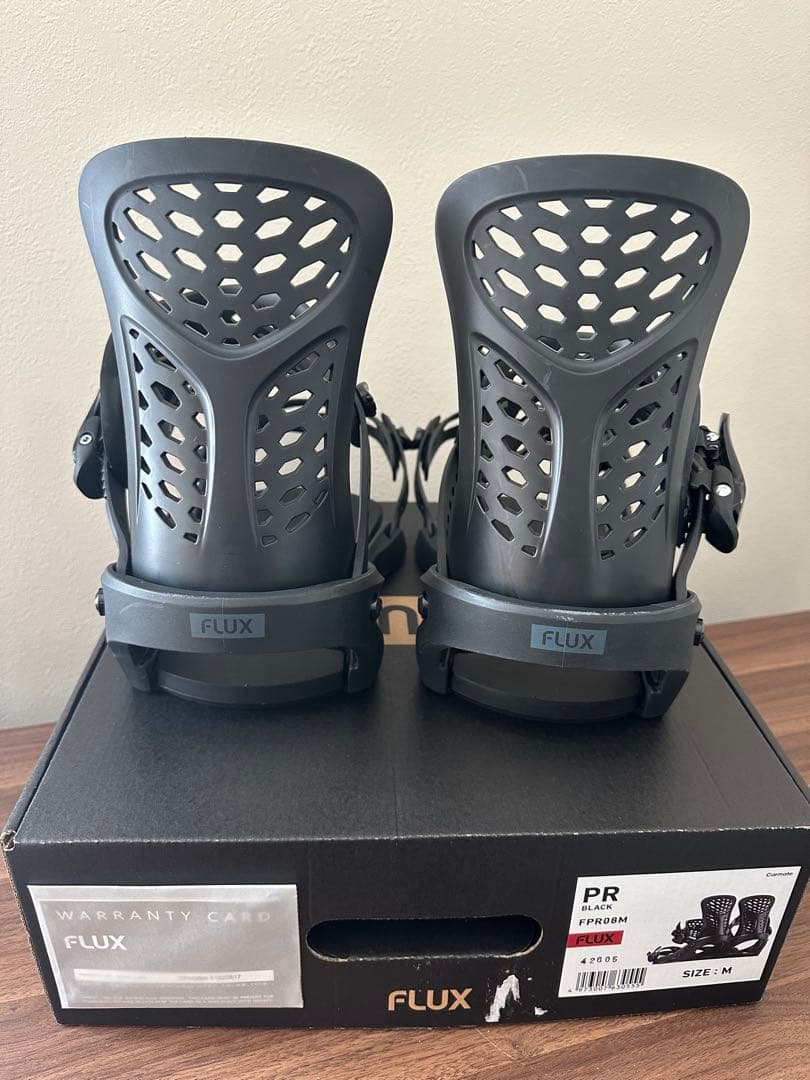 使用回数少⭐️FLUX　フラックス　PR（BLACK）　M 24-25モデル