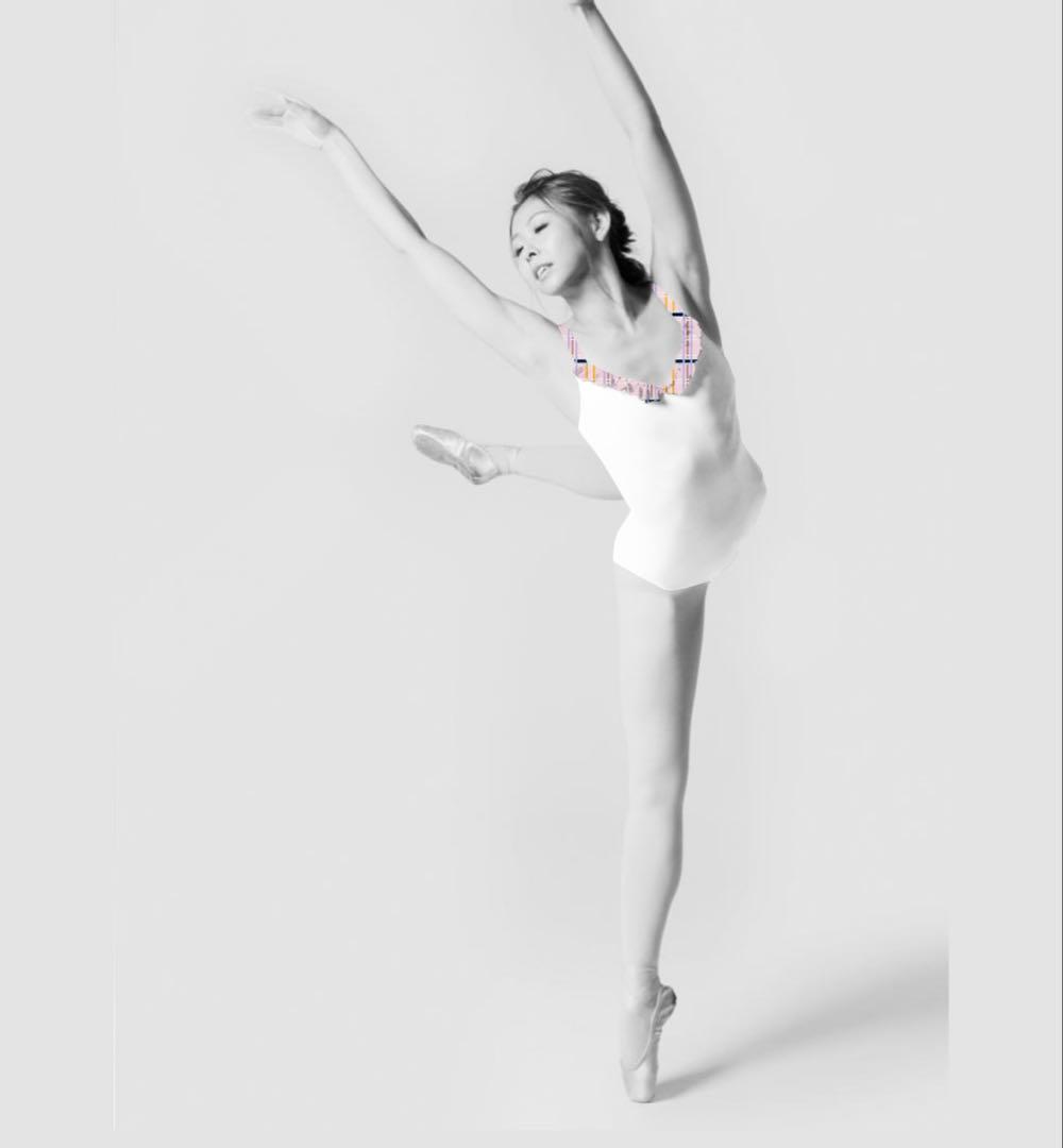 stina スティナ バレエレオタード ピンク