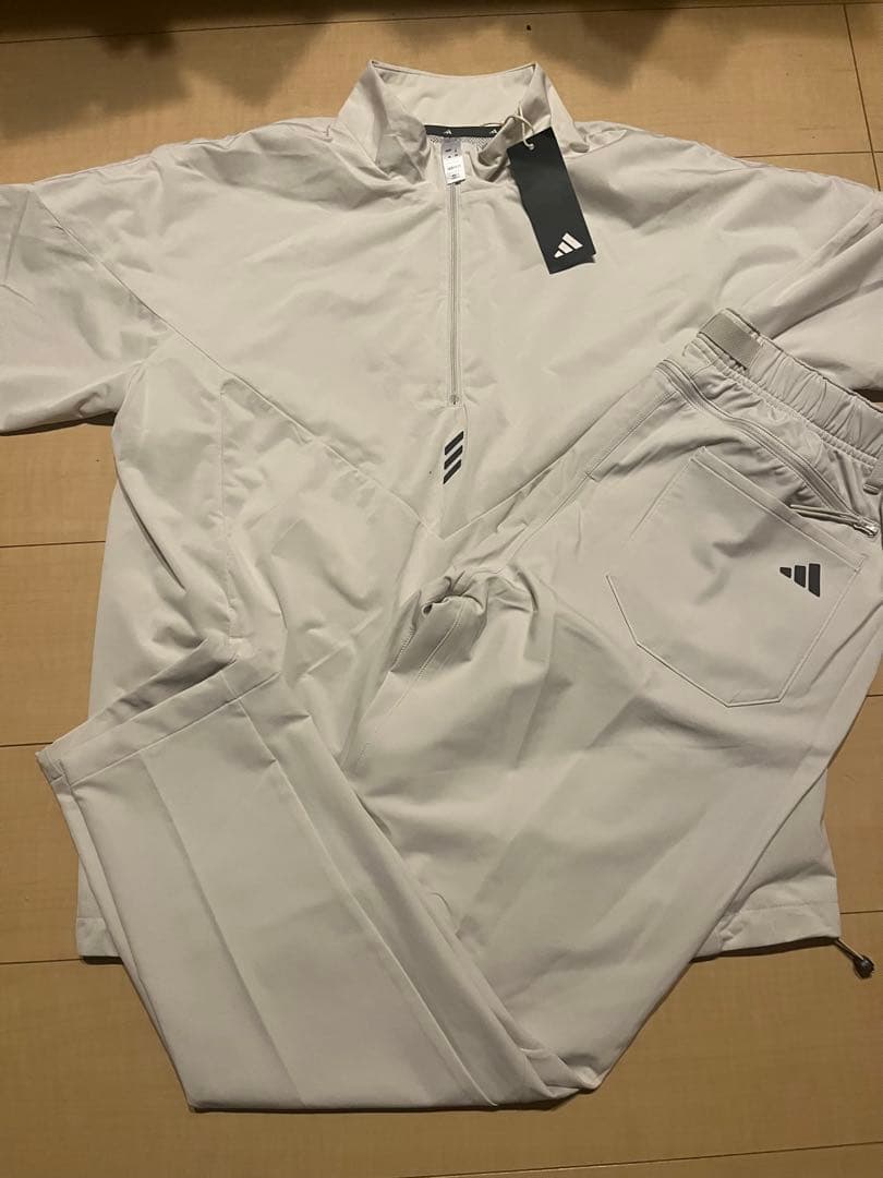 新品アディダス adidas ハーフジップ半袖ウィンド　パンツ セットアップ