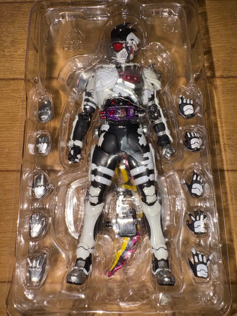 SHFiguarts 仮面ライダーエグゼイド　ライダー3体セット