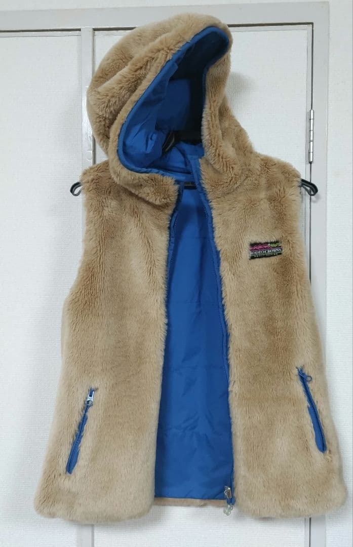 RODEO CROWNS　リバーシブルベストパーカー