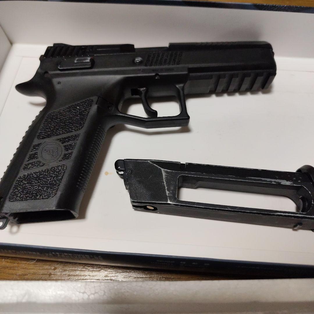 P*C様 Carbon8 CZ P09 CO2ガスガン