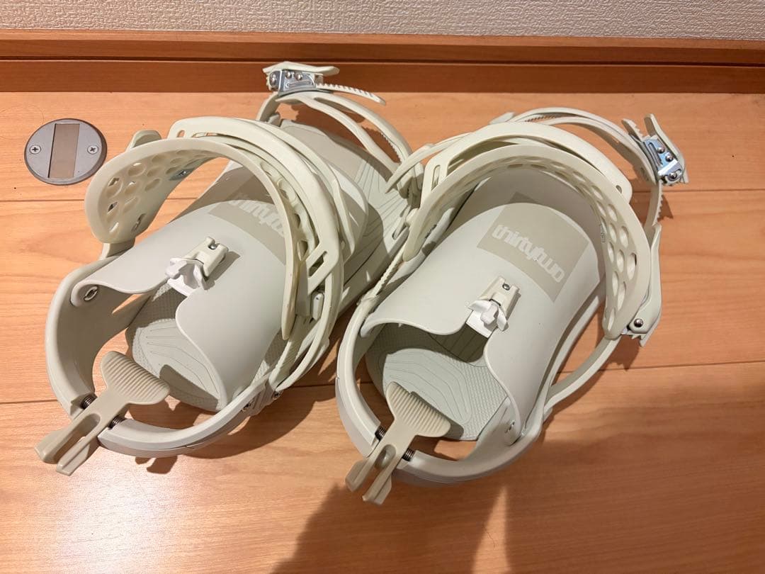 26-27 来季モデル FASE thirty two Sサイズ