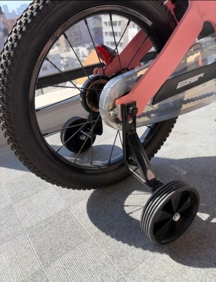 子供用 自転車 16インチ補助輪付き　Ravi