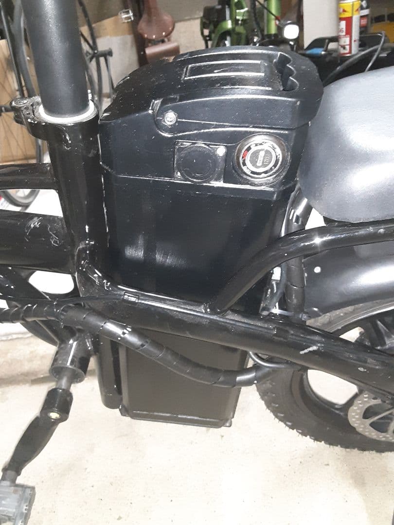 電動自転車　 E-Bike 折り畳み式