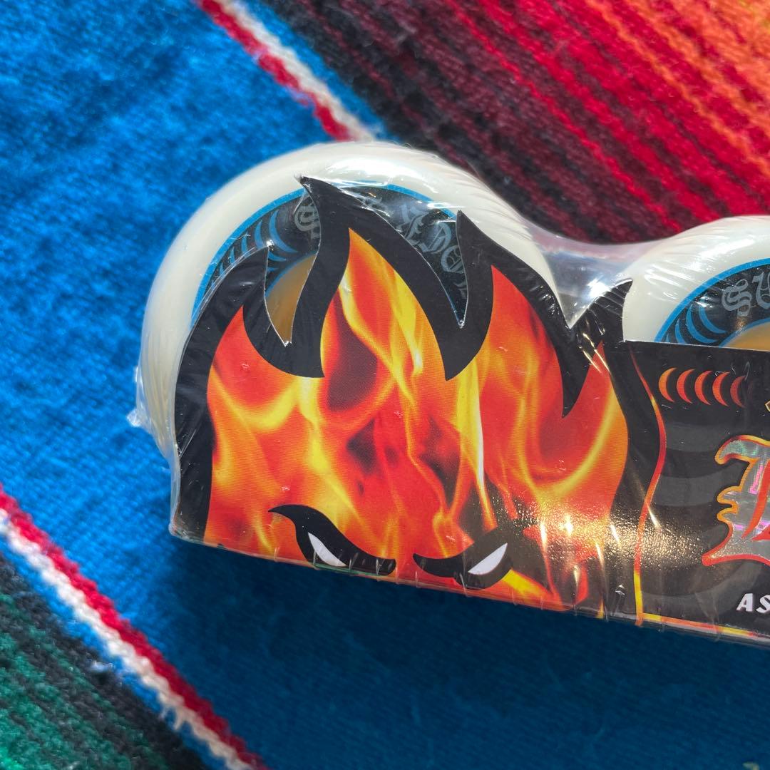 SPITFIRE フォーマル4LOCK-INS 52mm99a定価¥9,130