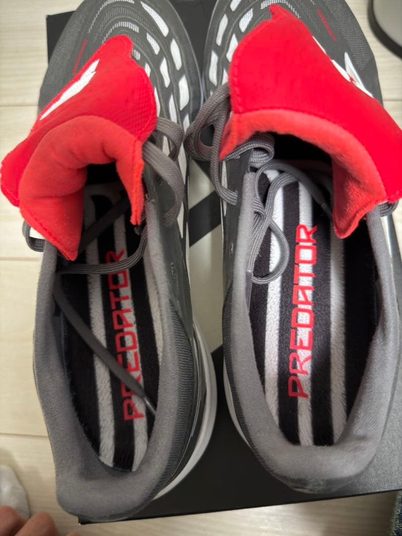 アディダス　プレデター　PRO TF 26cm