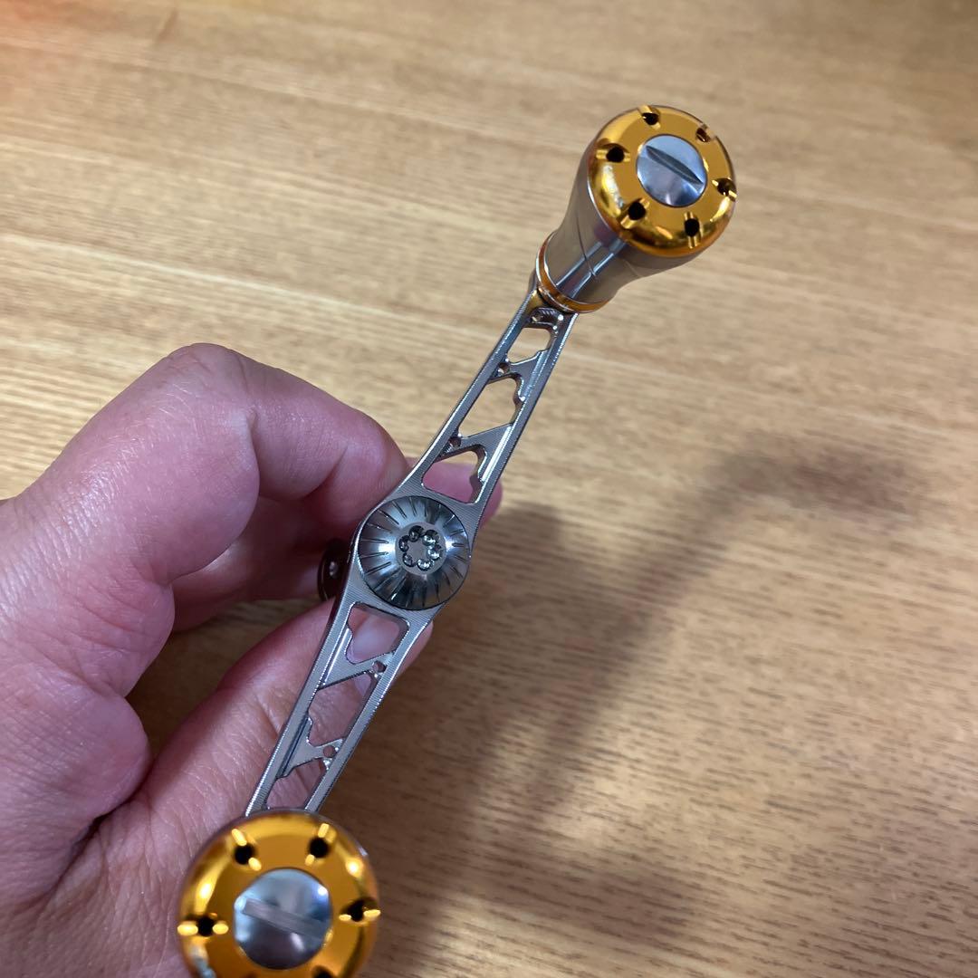 美品　ダイワ用　ゴメクサス　ダブルハンドル　34 サーティーフォー　バランサー