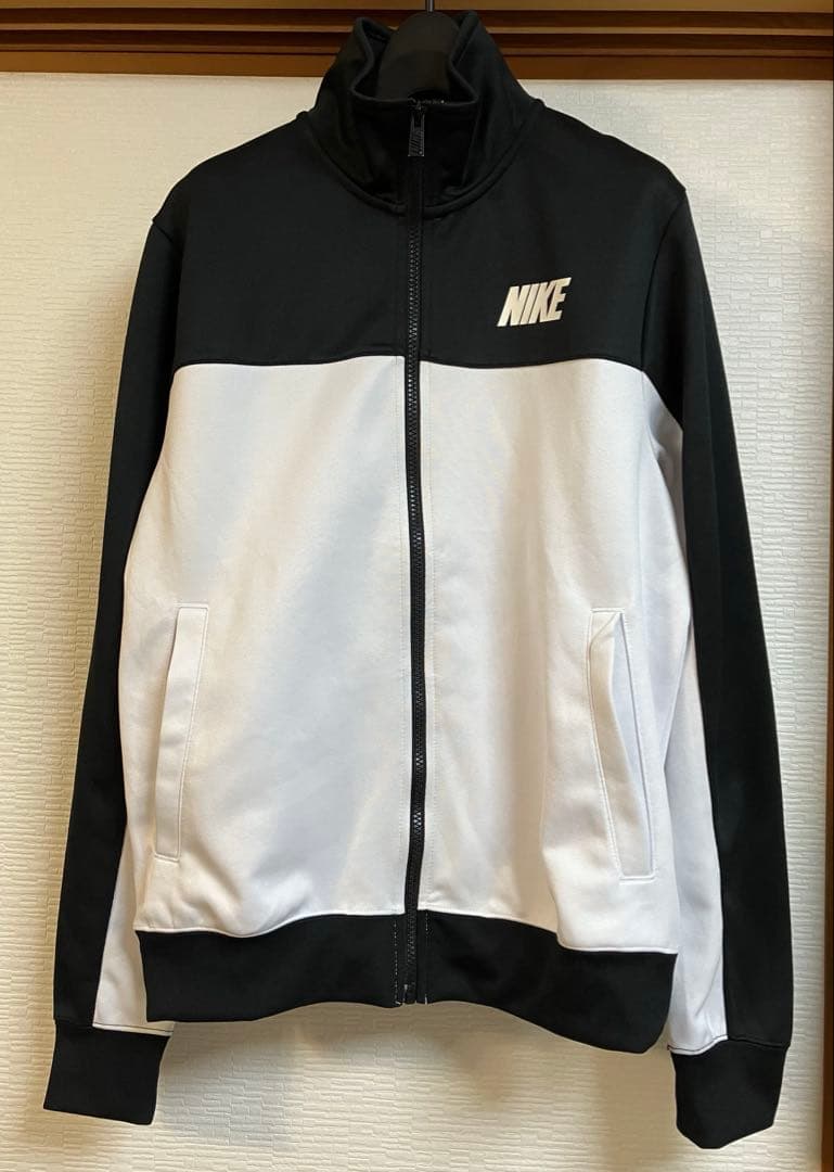 NIKE ナイキ　ジャージ　上下セット　Mサイズ♪