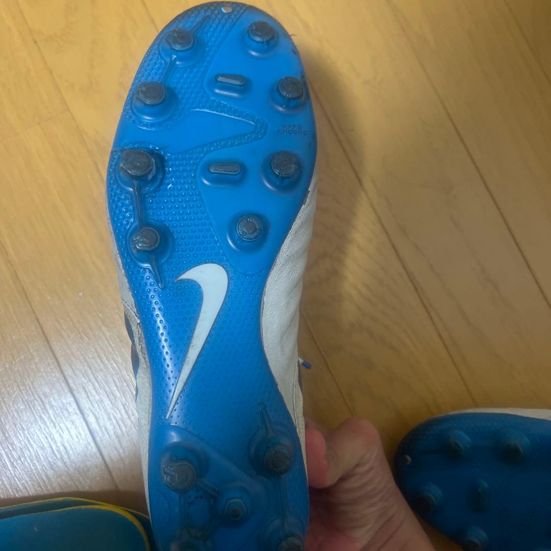Nike ティエンポ7 HGサッカースパイクホワイト ロシアw杯モデル27cm