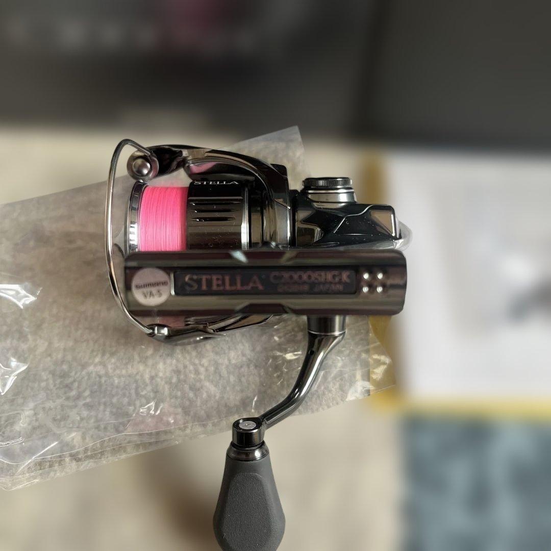ステラ　STELLA C2000SHG スピニングリール
