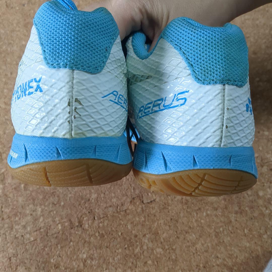 YONEX バドミントンシューズ 24,5