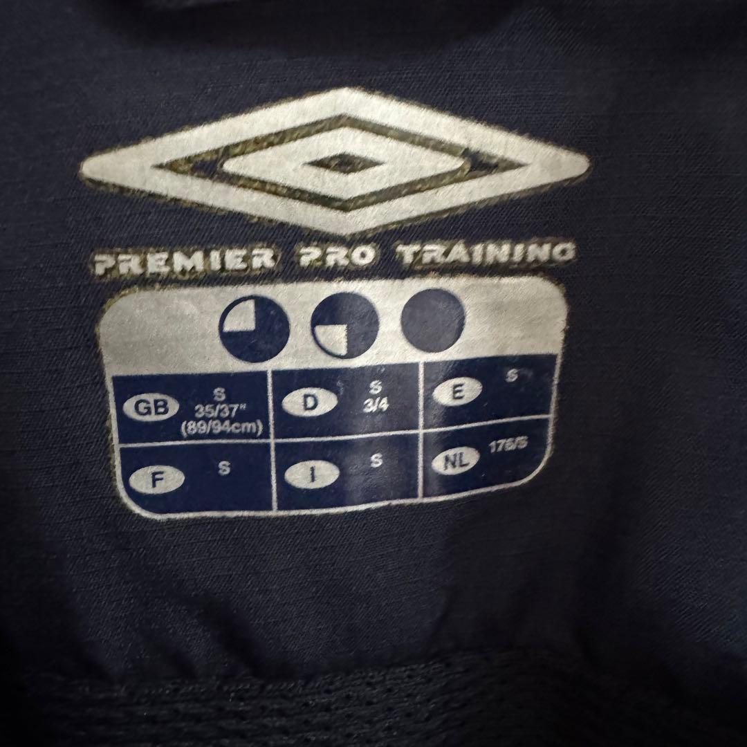 UMBRO イングランド代表 トラックジャケット Sサイズ/ネイビー/背面ロゴ