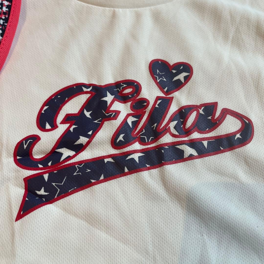 パラディーゾFila テニスウェアセットアップTシャツスコートサンバイザーコーデ