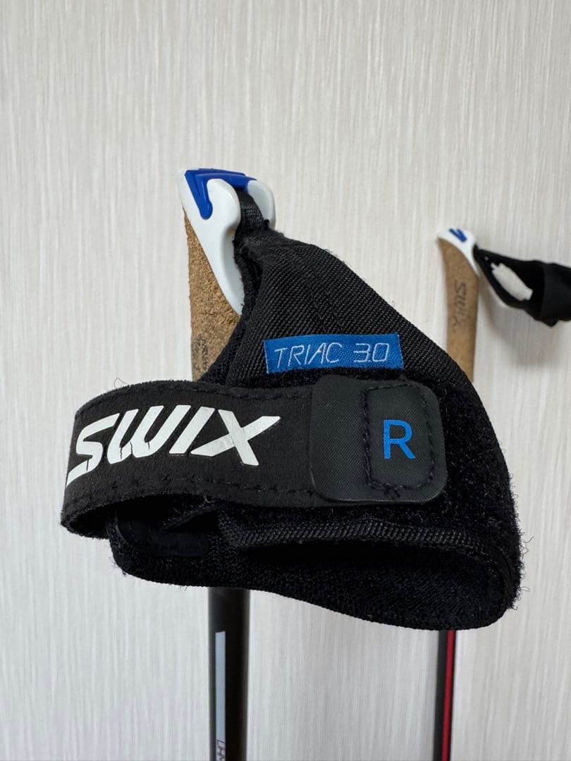SWIX クロスカントリースキー ストック 157.5㎝　ストラップ付き