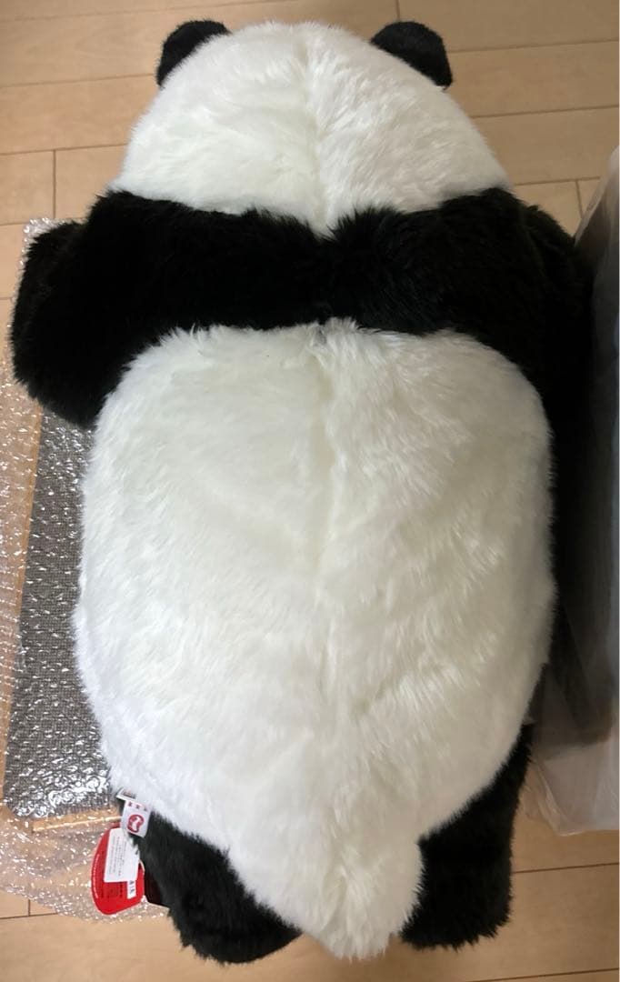 【♡ファーファ♡タグ付き新品】上野動物園　パンダ　抱っこパンダ　ぬいぐるみ