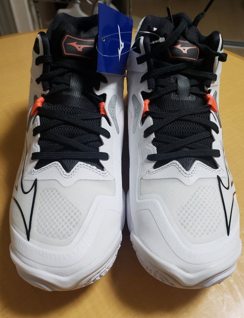 Mizuno Wave LightningZ6.5cm ホワイト/ブラック