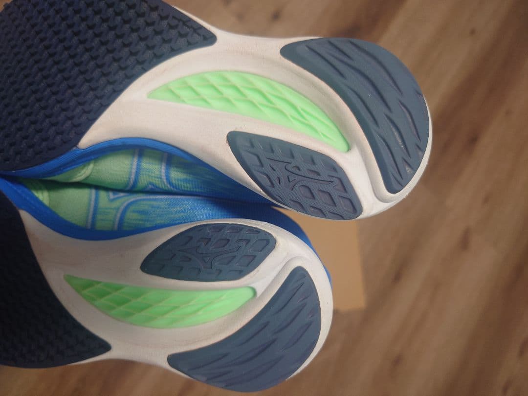 Mizuno WAVE DUEL 4 24.0 cmウェーブデュエル4