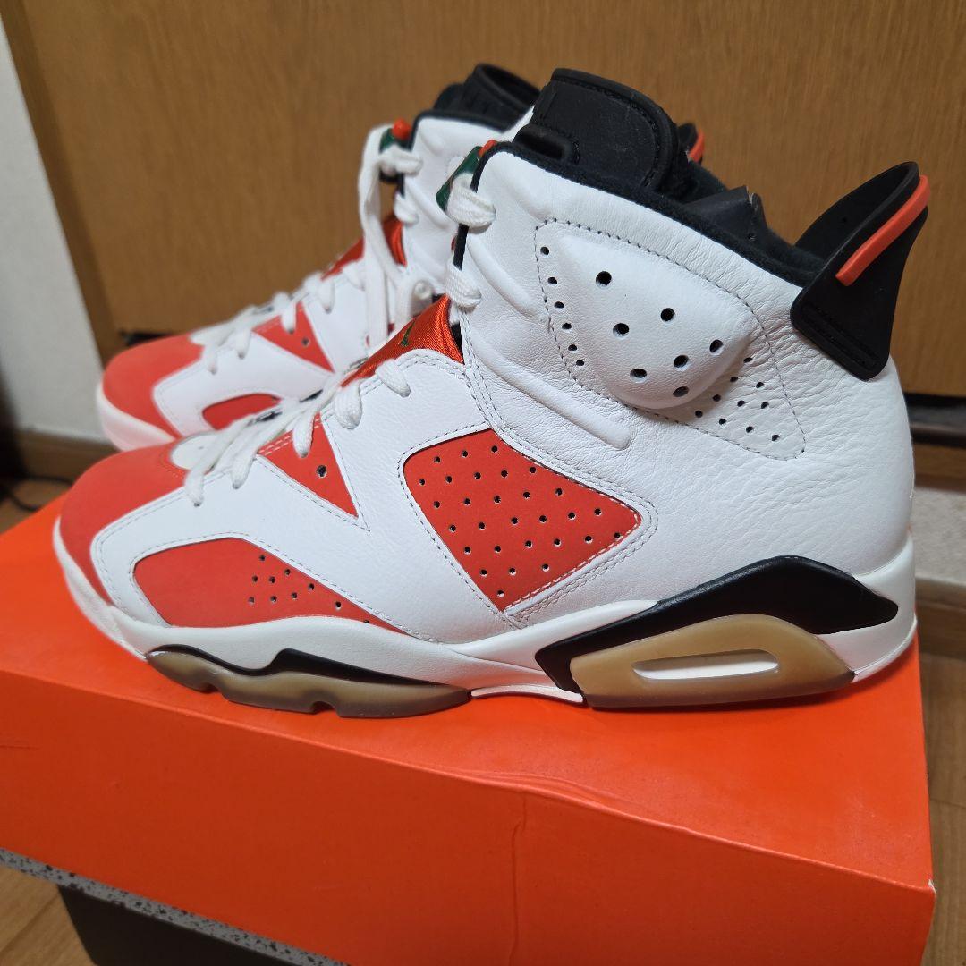 NIKEAIRJORDAN6　ORANG