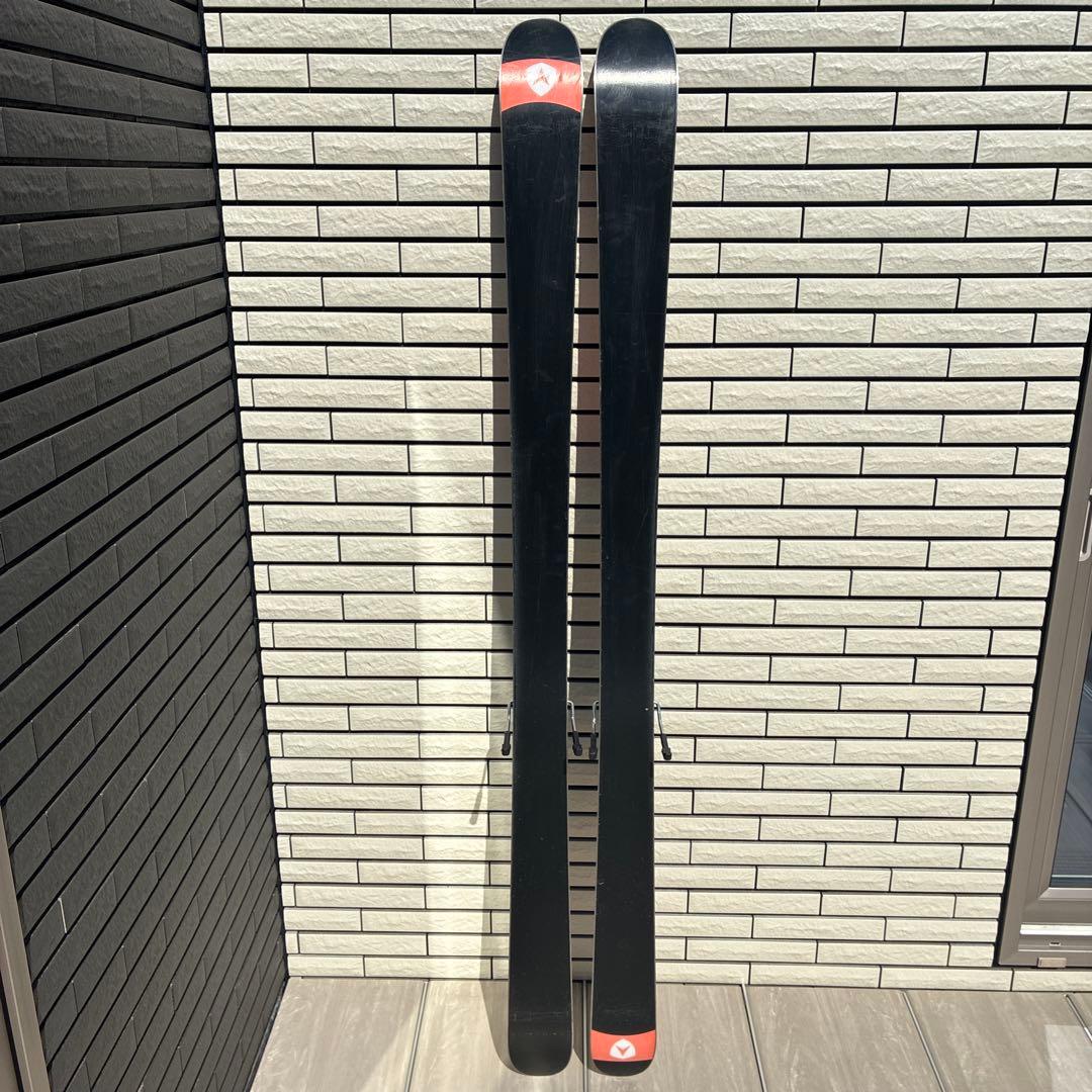 【WAX済】Dynastar Serial 80 158cm フリースタイル