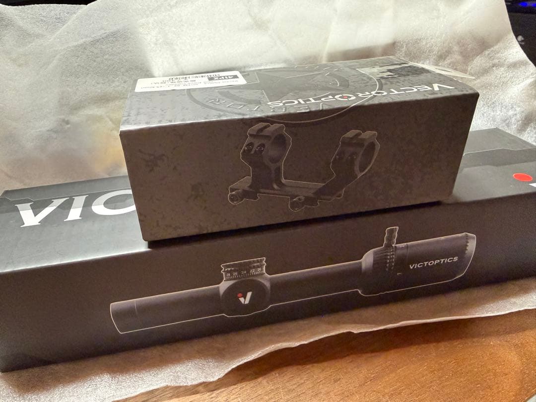 VICTOPTICS ZOD 1-4×20IR ショートスコープ　ハイマウント
