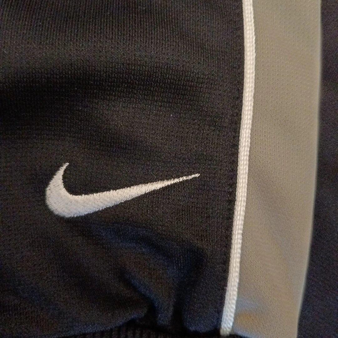 美品NIKEブラック地（ブラック×グレー） ジャージ上下セット サイズＳ