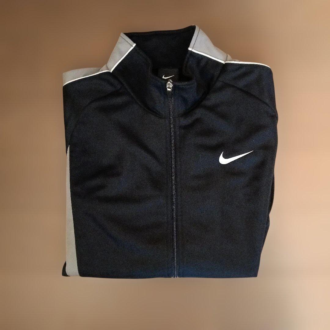 美品NIKEブラック地（ブラック×グレー） ジャージ上下セット サイズＳ