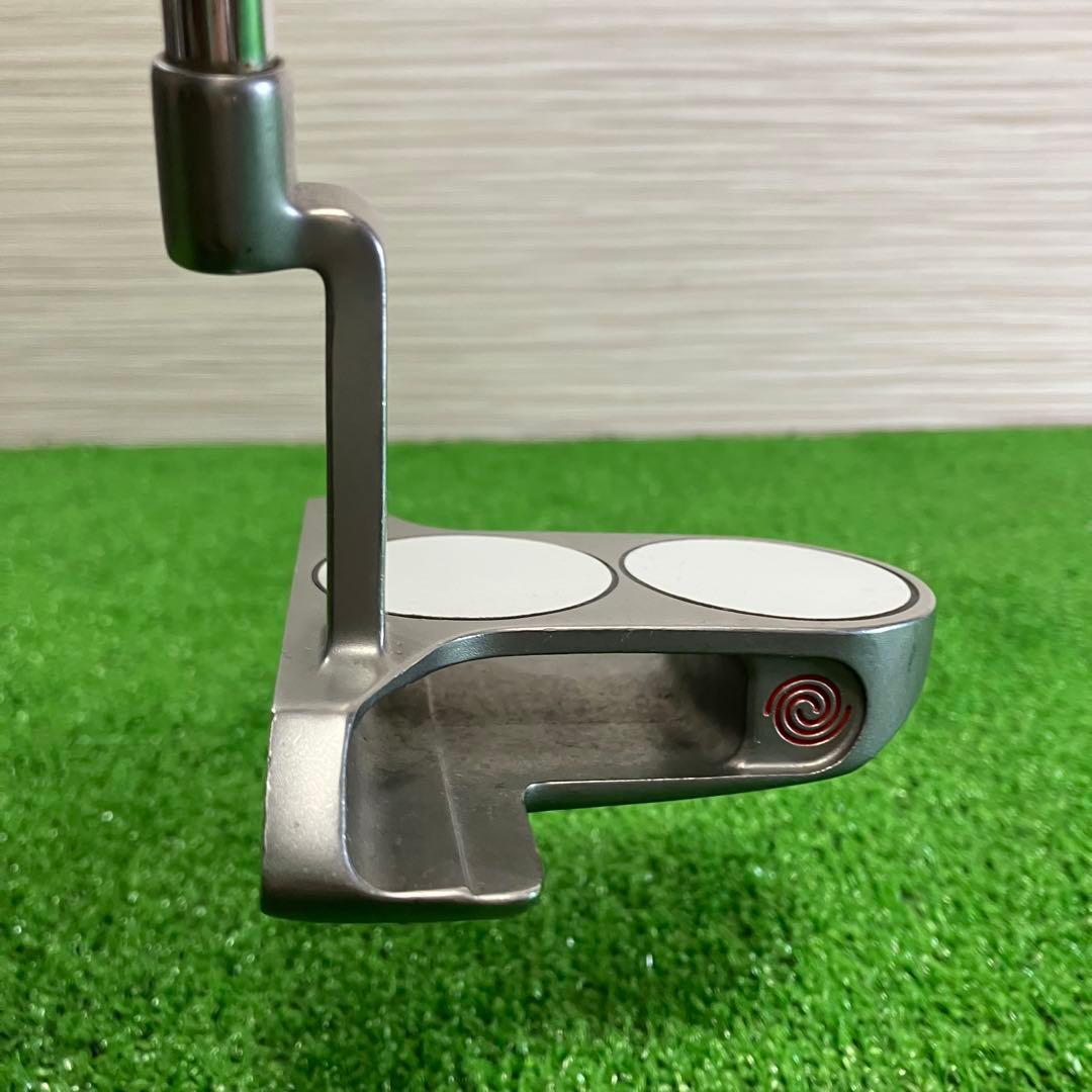 ODYSSEY　WHITE　HOT　2-BALL　BLADE　右打ち　比較的綺麗
