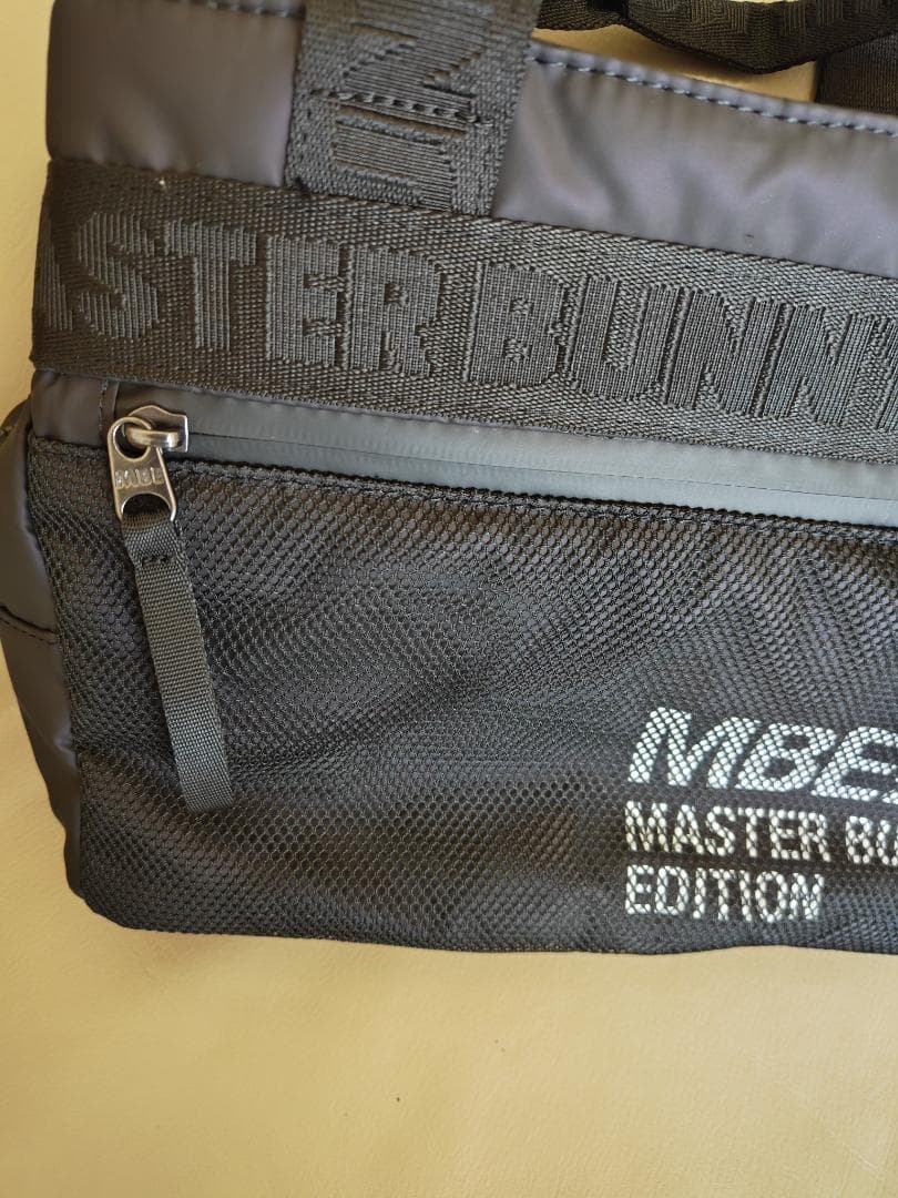 マスターバニーエディション新品カートバッグ