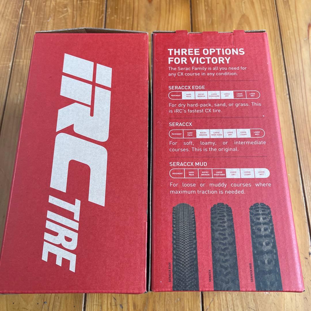 IRC SERAC CX TLR 700x32C チューブレスタイヤ2本セット