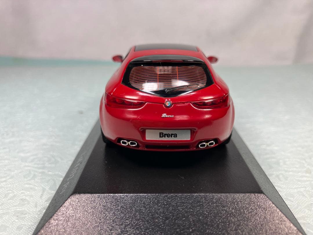 ミニチャンプス　Alfa Romeo Brera 2006年　レッド