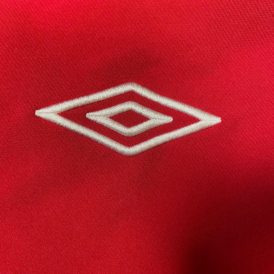 Umbro イングランド代表 ウォームアッププルオーバー刺繍ロゴ XXL 赤