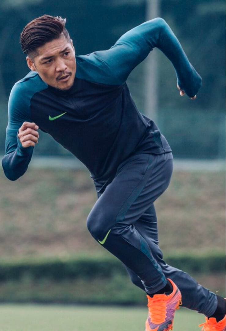 【本日のみ値下げ！】大久保嘉人選手着用サイン入りサッカースパイク