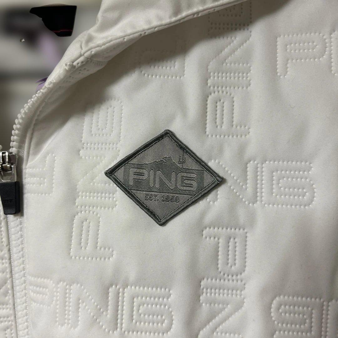 PING サイズM レディースジャケット ホワイト防風撥水中綿ブルゾン　ゴルフ