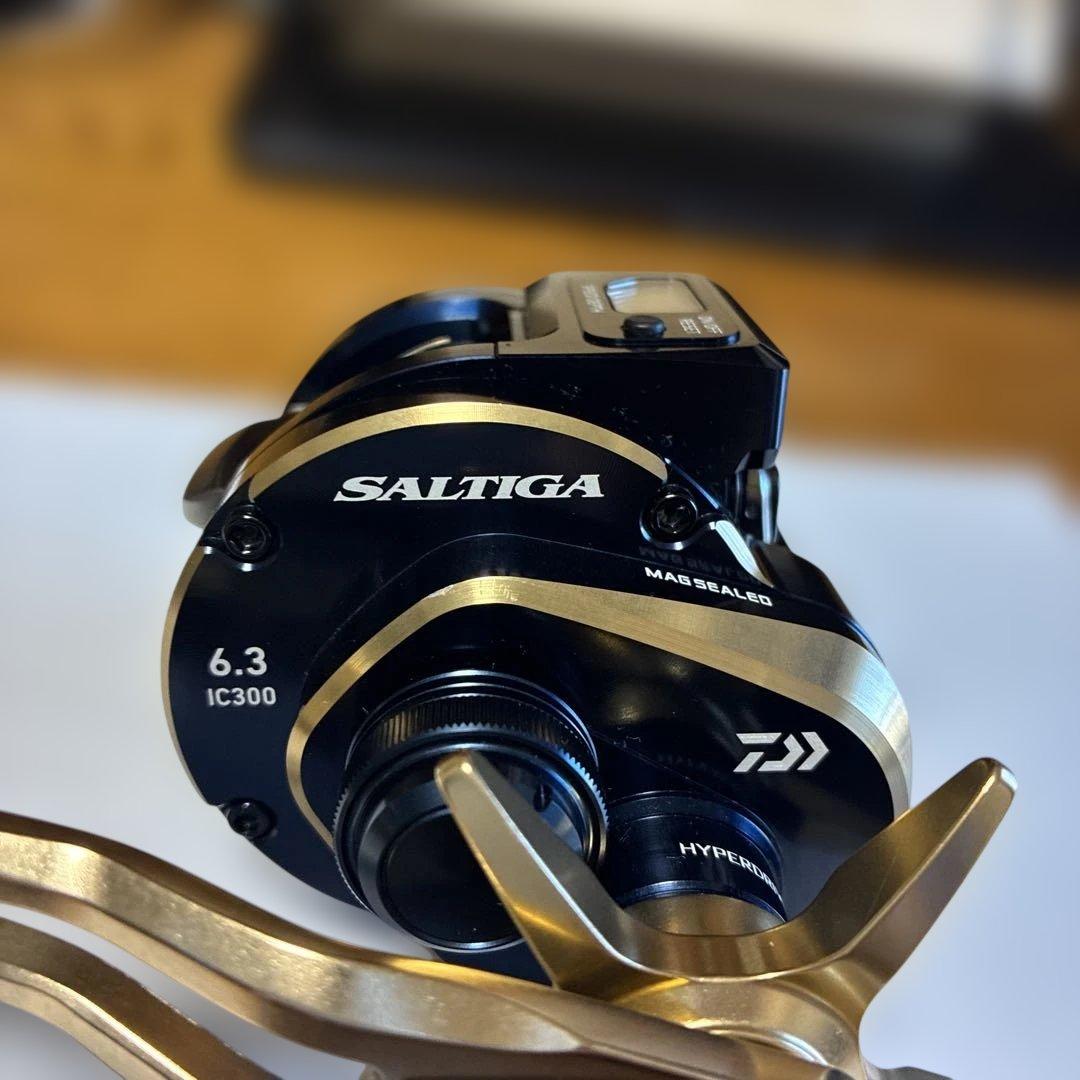 ダイワ　リール　２１ＳＡＬＴＩＧＡ　　ＩＣ　３００