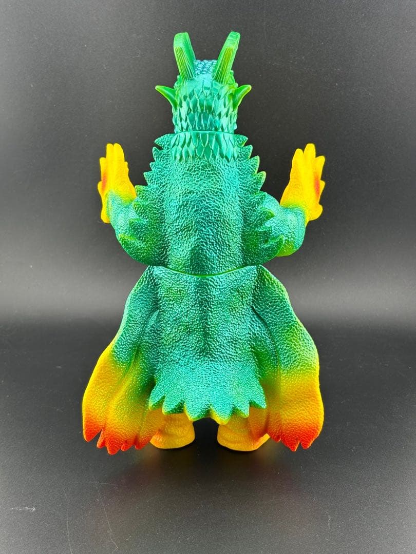 【中古品】25.ドラゴリー　イエロー　蛾超獣　BANDAI 円谷プロ