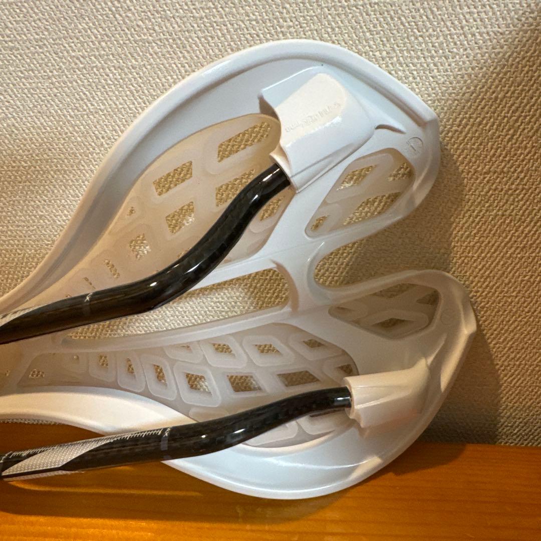 Tioga Spyder TwinTail 2 サドル
