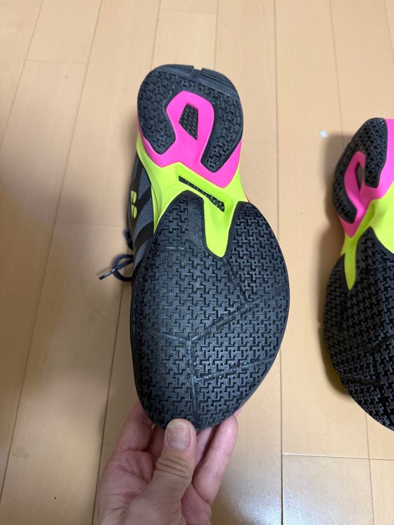 ヨネックス サブアクシアGT 26cm ほぼ未使用 箱あり 即購入OK