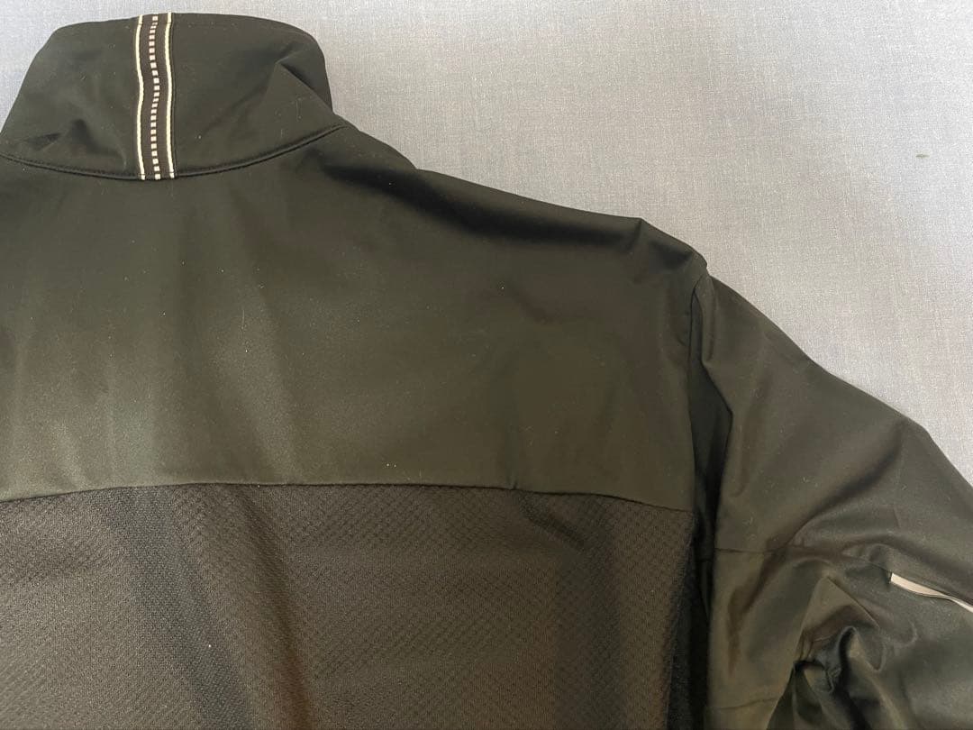 PEARL IZUMI 黒 ウィンドブレーカー Mサイズ