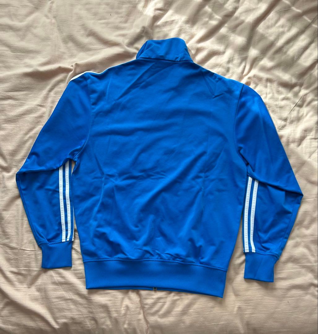 adidas ジャージ セットアップ