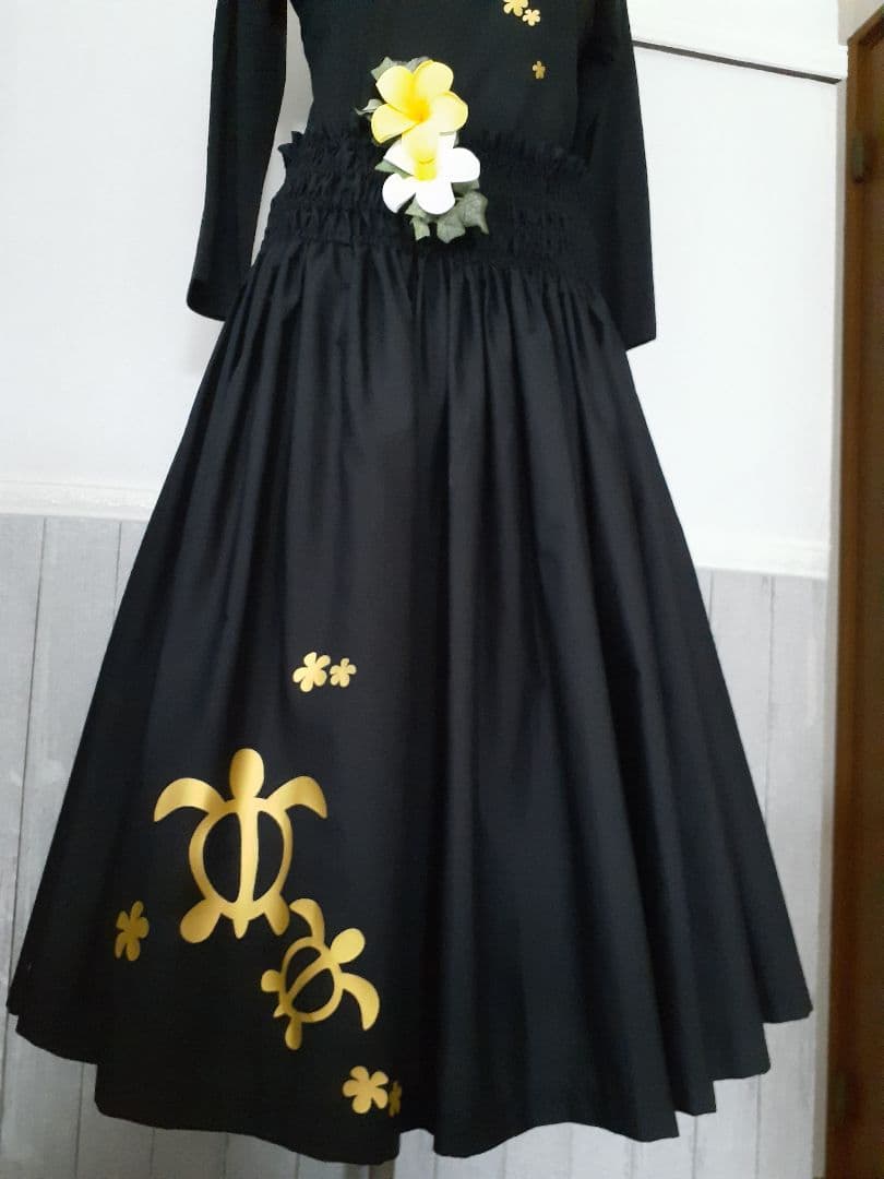 フラダンス パウスカート※ 親子 ホヌ※ ゴールド※ お仕立てします※ 新品※