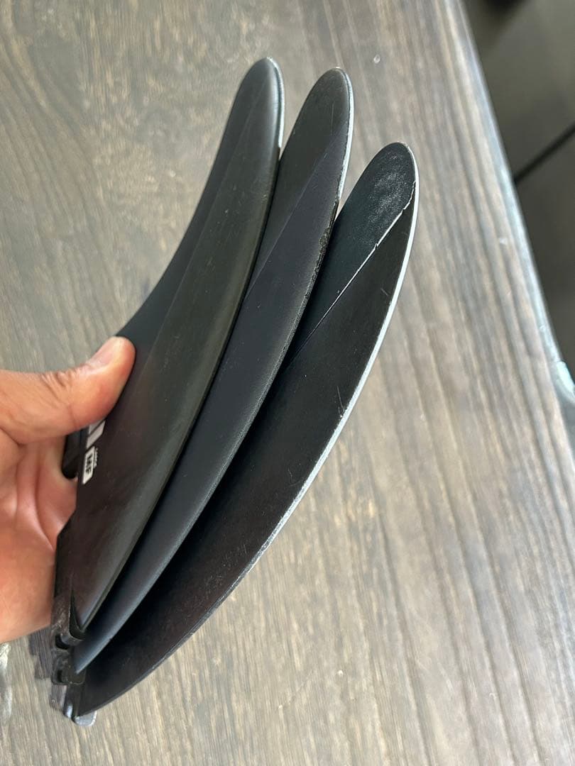 FCS2 MF Mick Fanning Neo Carbon トライフィン