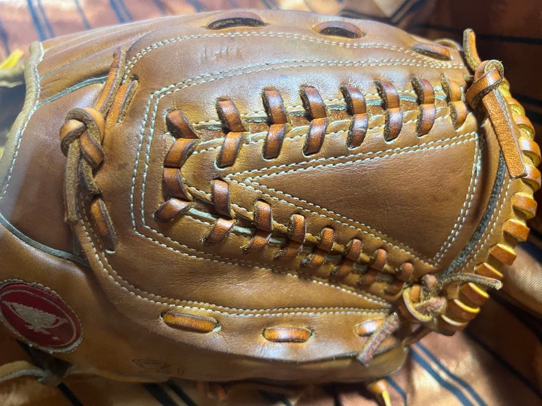 MIZUNO赤カップ硬式グローブ　MIZUNOワールドウィン　希少グローブ