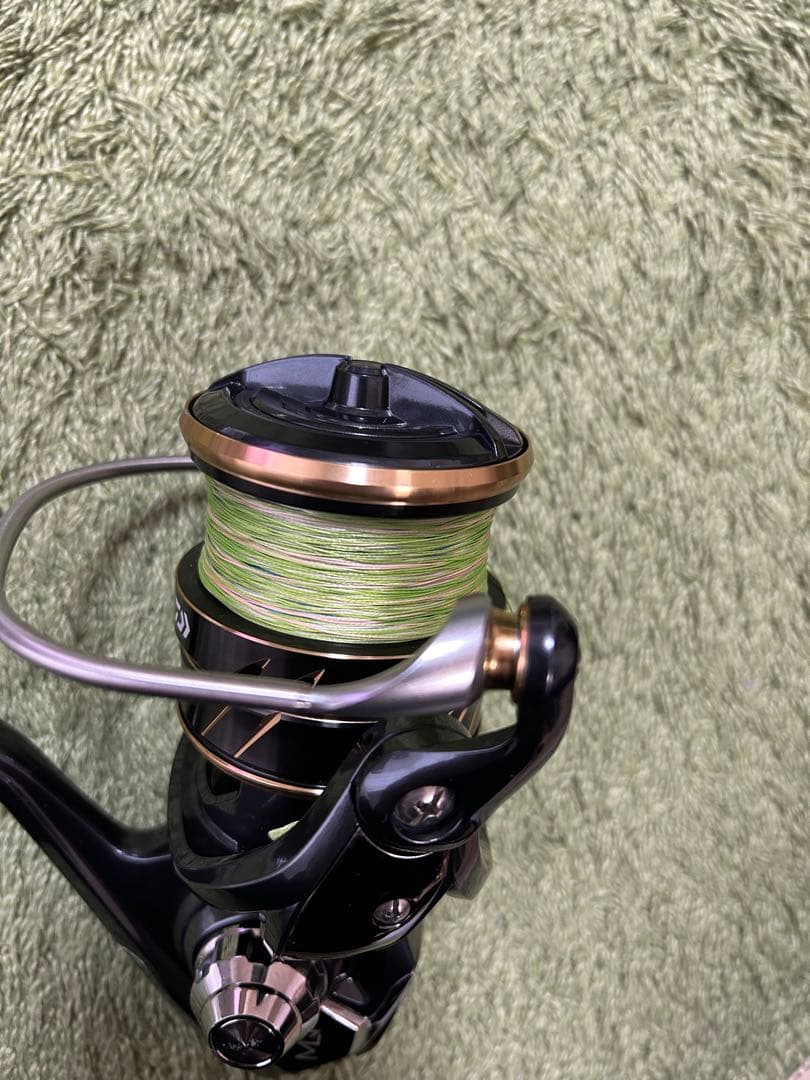 Daiwa CALDIA SW 8000-H スピニングリール