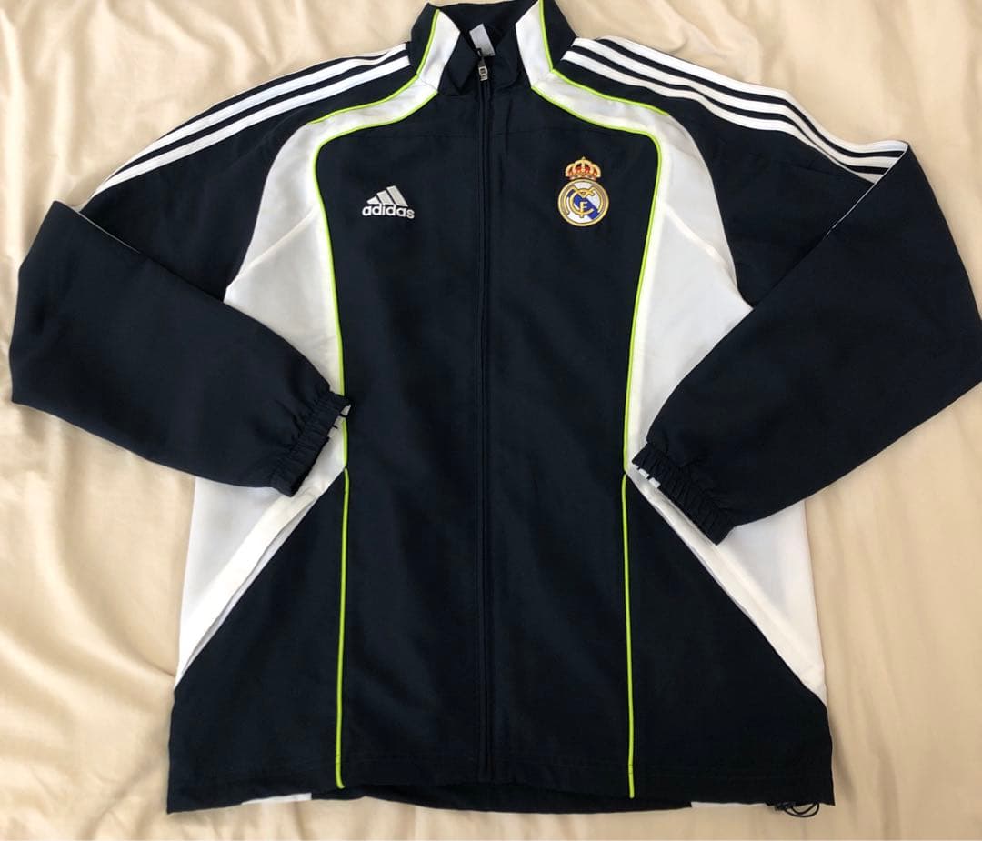 adidas レアル　マドリード