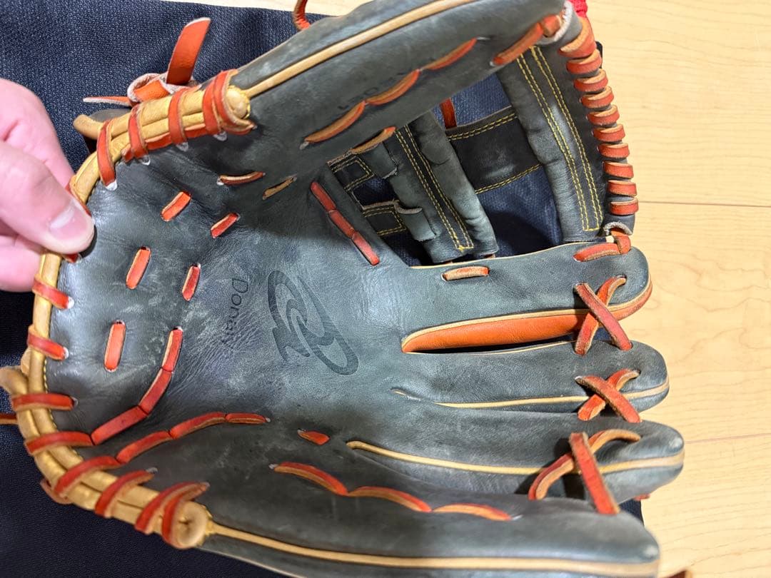 ドナイヤ　グローブ　オールスター限定　内野手　グラブ　山田哲人