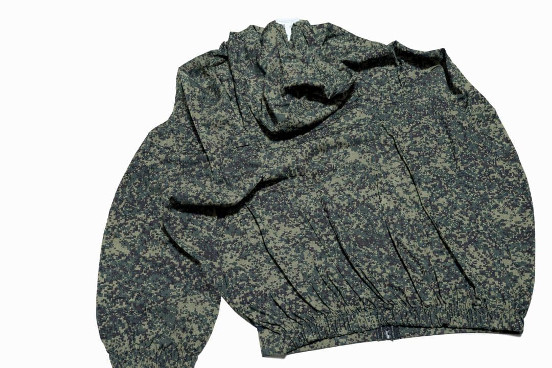 【新品】ロシア軍　デジタルフローラ　パルチザンスーツ 上下セット　M〜Lサイズ