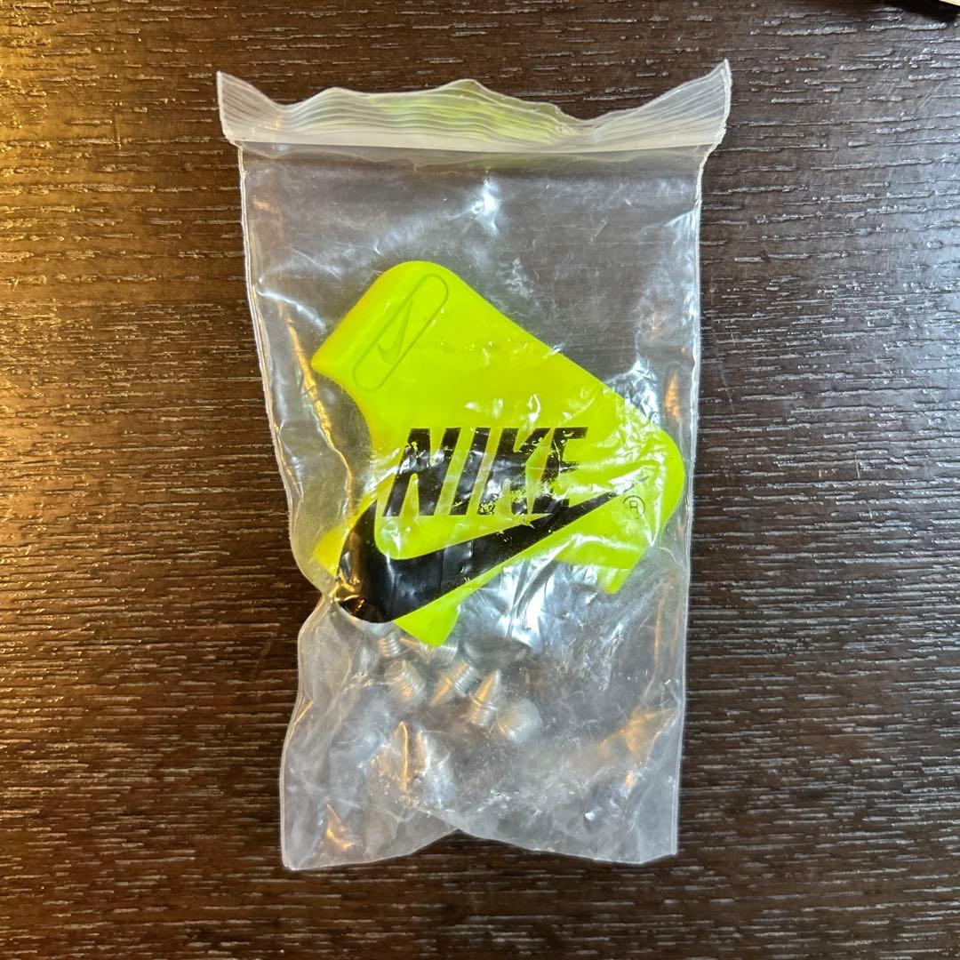 NIKEエアズームヴィクトリー2 27.5cm