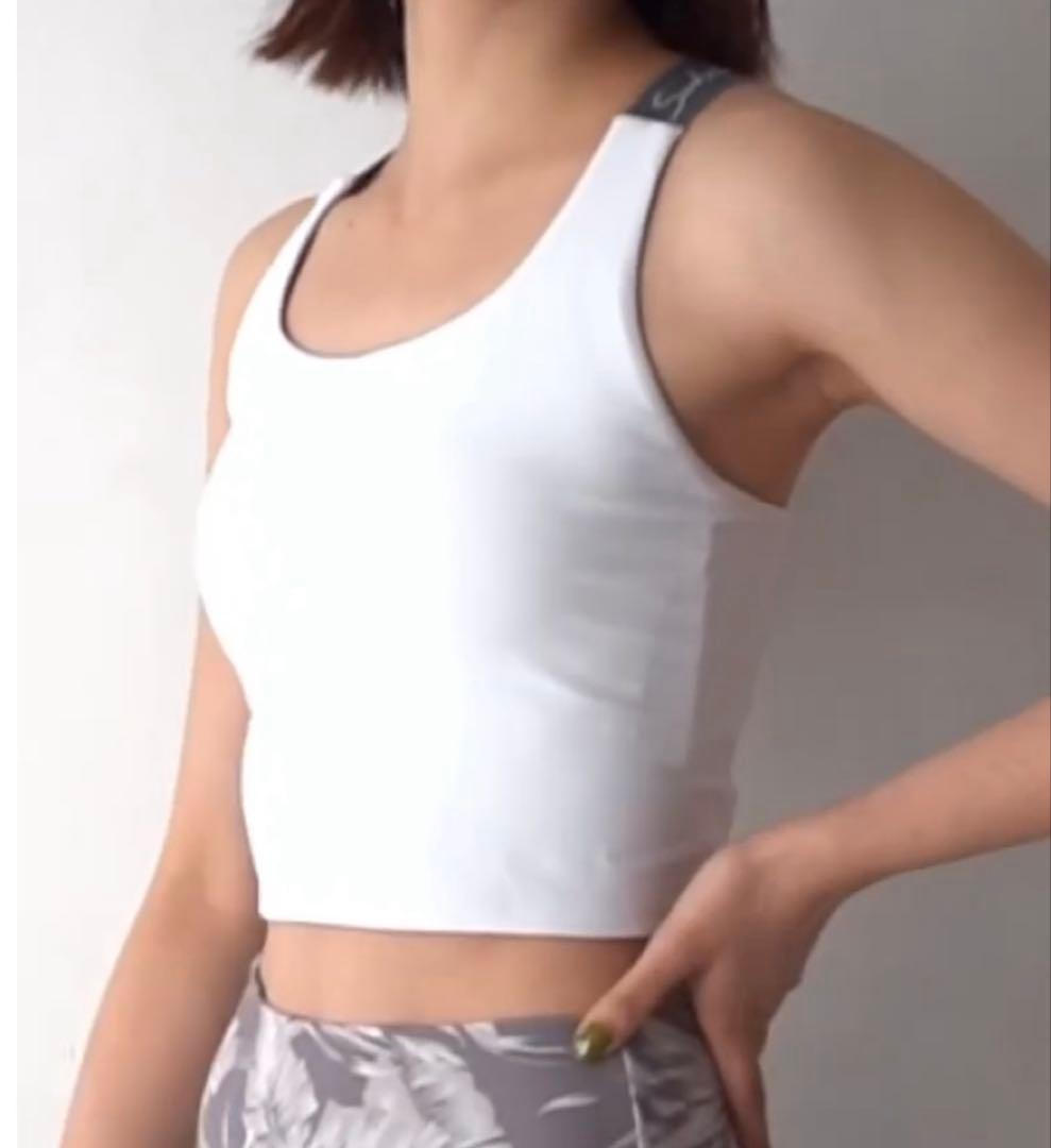 ★未使用　SUKALA Yストラップロゴブラトップ オフホワイト Mサイズ